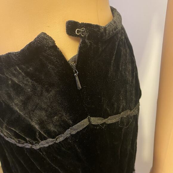 VTG J Jill Silk Rayon Crushed Velvet Skirt Women Sz 4 Black Ruffle Goth Grunge - Picture 7 of 9